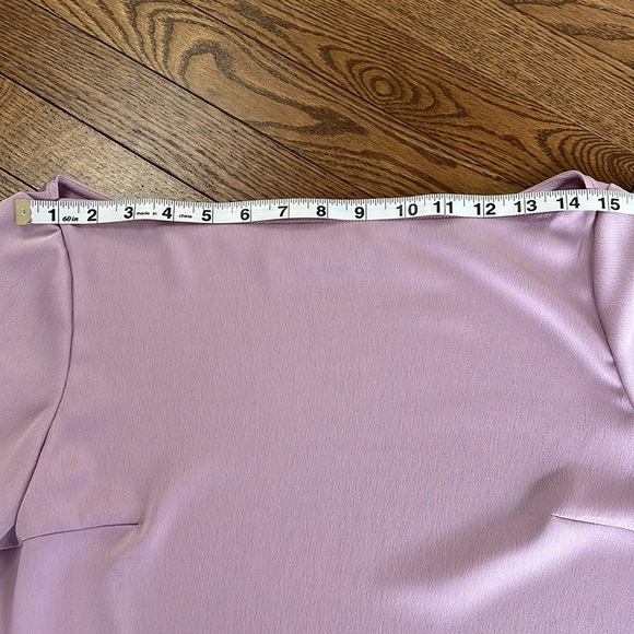 Stunning satin crepe blouse - Picture 7 of 9